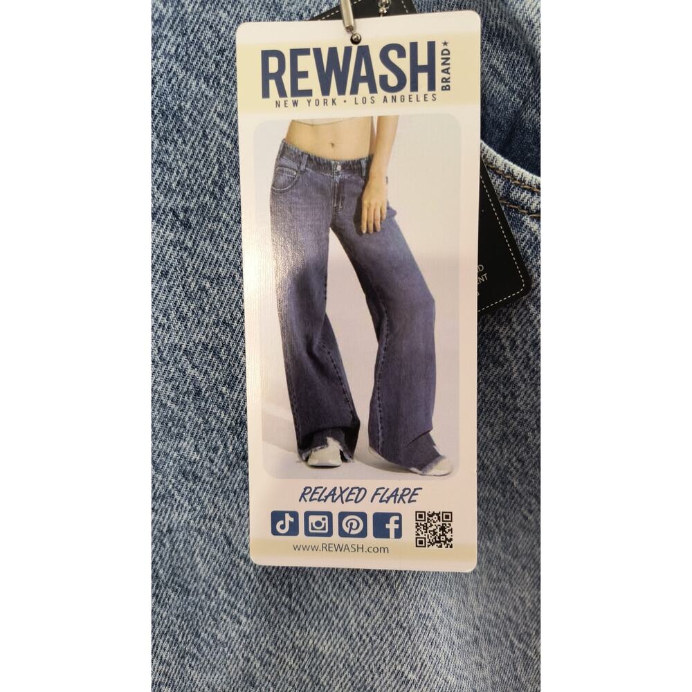 Rewash Low Rise Relaxed Flare Jeans Women's Size 3/26 Light Wash Raw Hem Denim - Picture 6 of 16